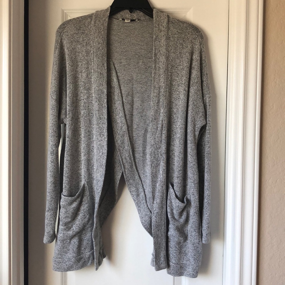 American Eagle cardigan